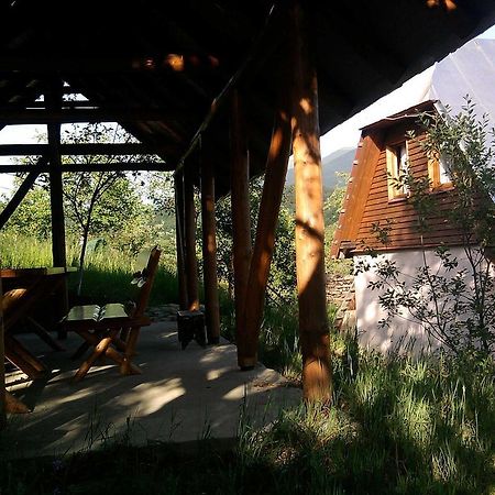У Сергія Konuk evi Lumshory Dış mekan fotoğraf